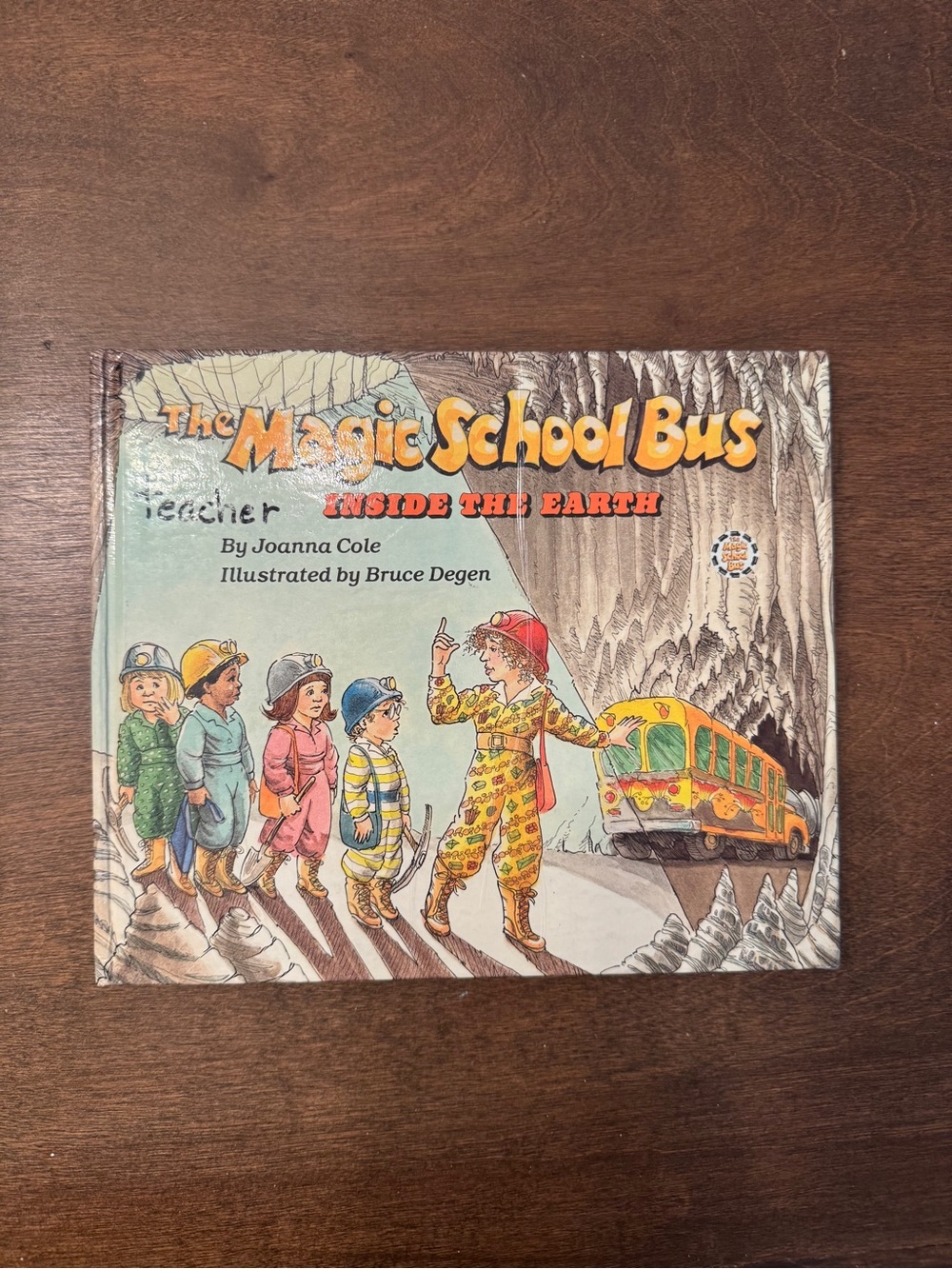 The Magic School Bus inside the Earth